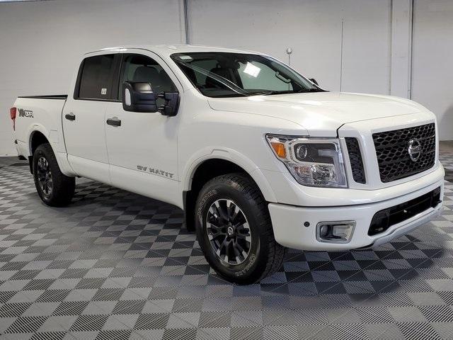 nissan titan pro 4x white